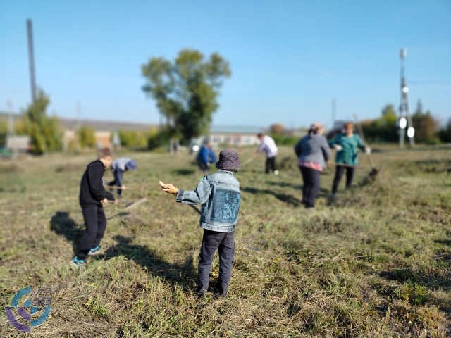 Фото Новобурецкое сельское поселение приняло участие во Всероссийском экологическом субботнике 
