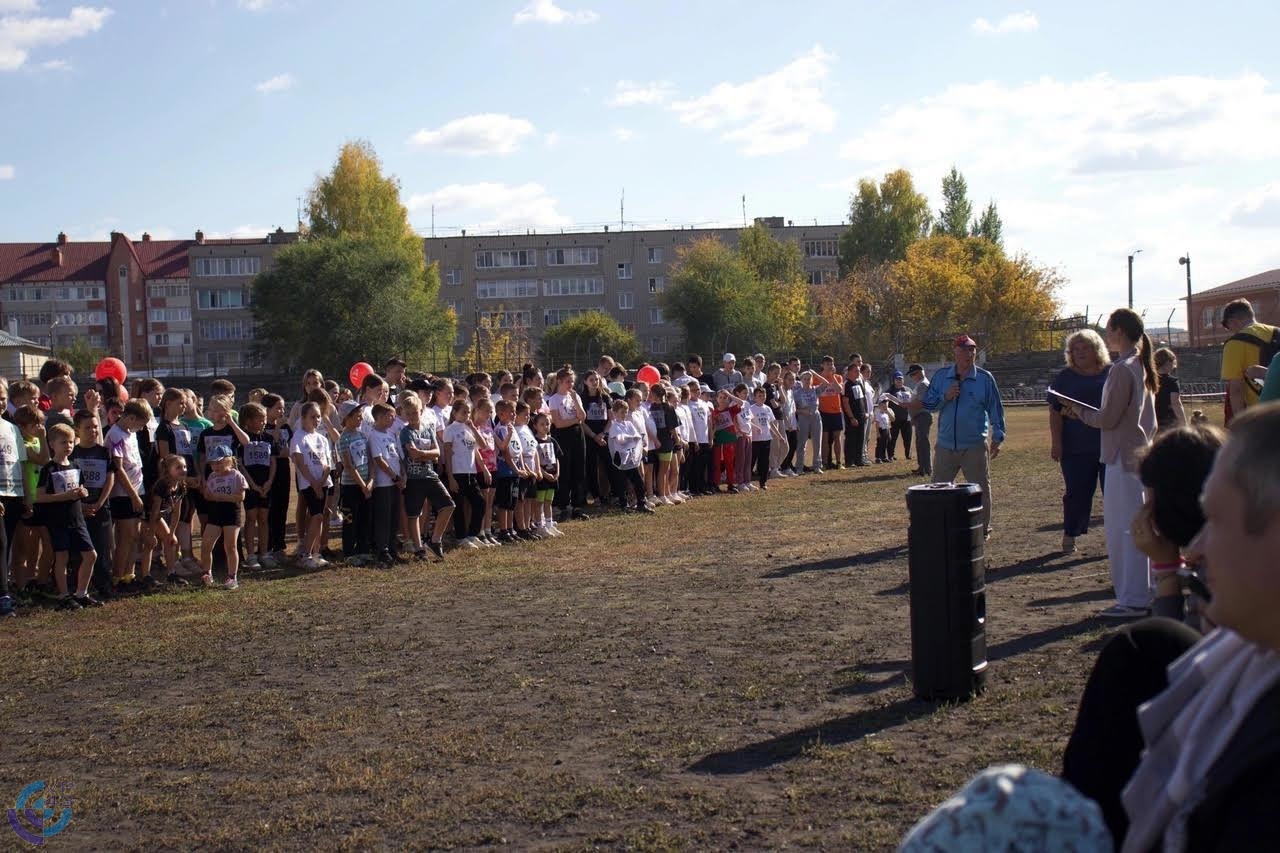Жители района приняли участие во Всероссийском дне бега «Кросс нации»
