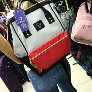 Школьные сумки-рюкзаки в наличии